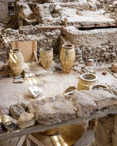 2-history-la-maison-santorini-greece.jpg