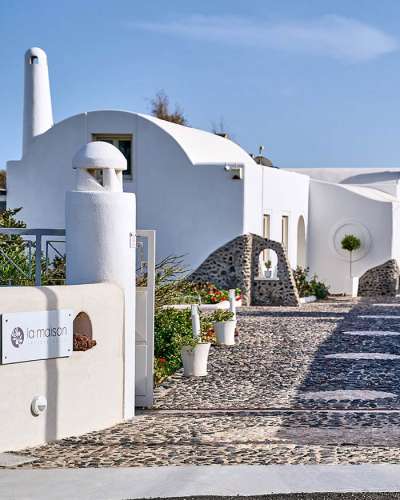 2-santorini-la-maison-santorini-greece.jpg